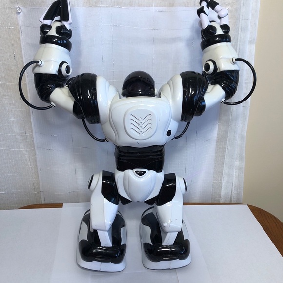 Robosapien RC Wowwee Interactive Robot Toy 2004 Repair No Remote! Tested Work - Picture 7 of 8